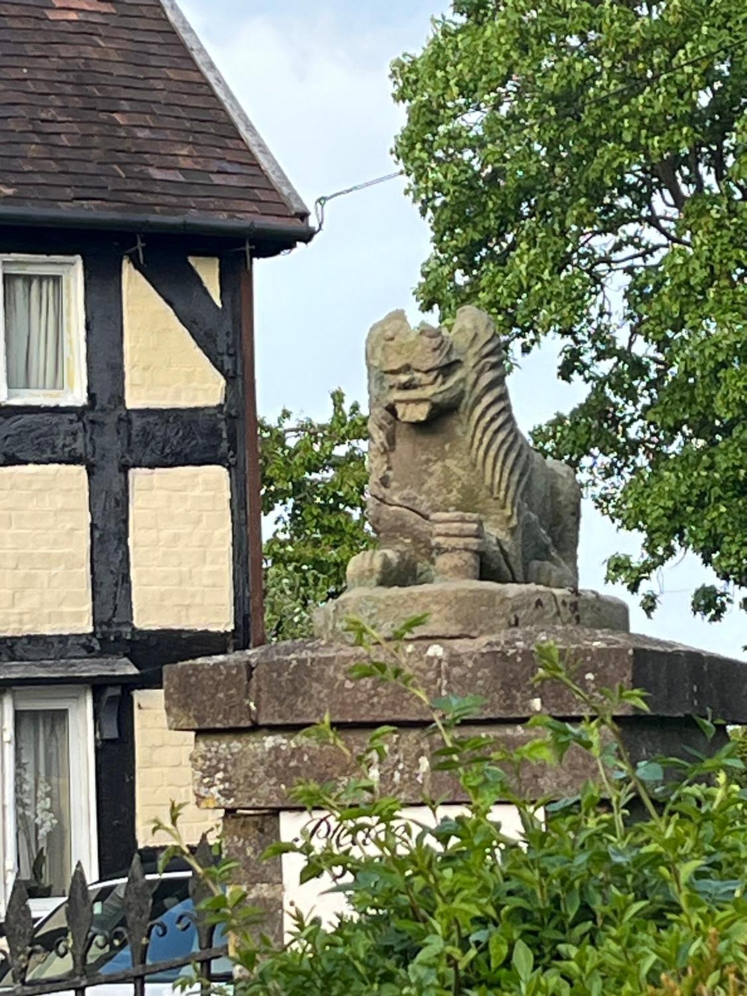 Loppington Spenford House 1640 Listed House Idilic Location Pub Walking Distance B&B 외부 사진