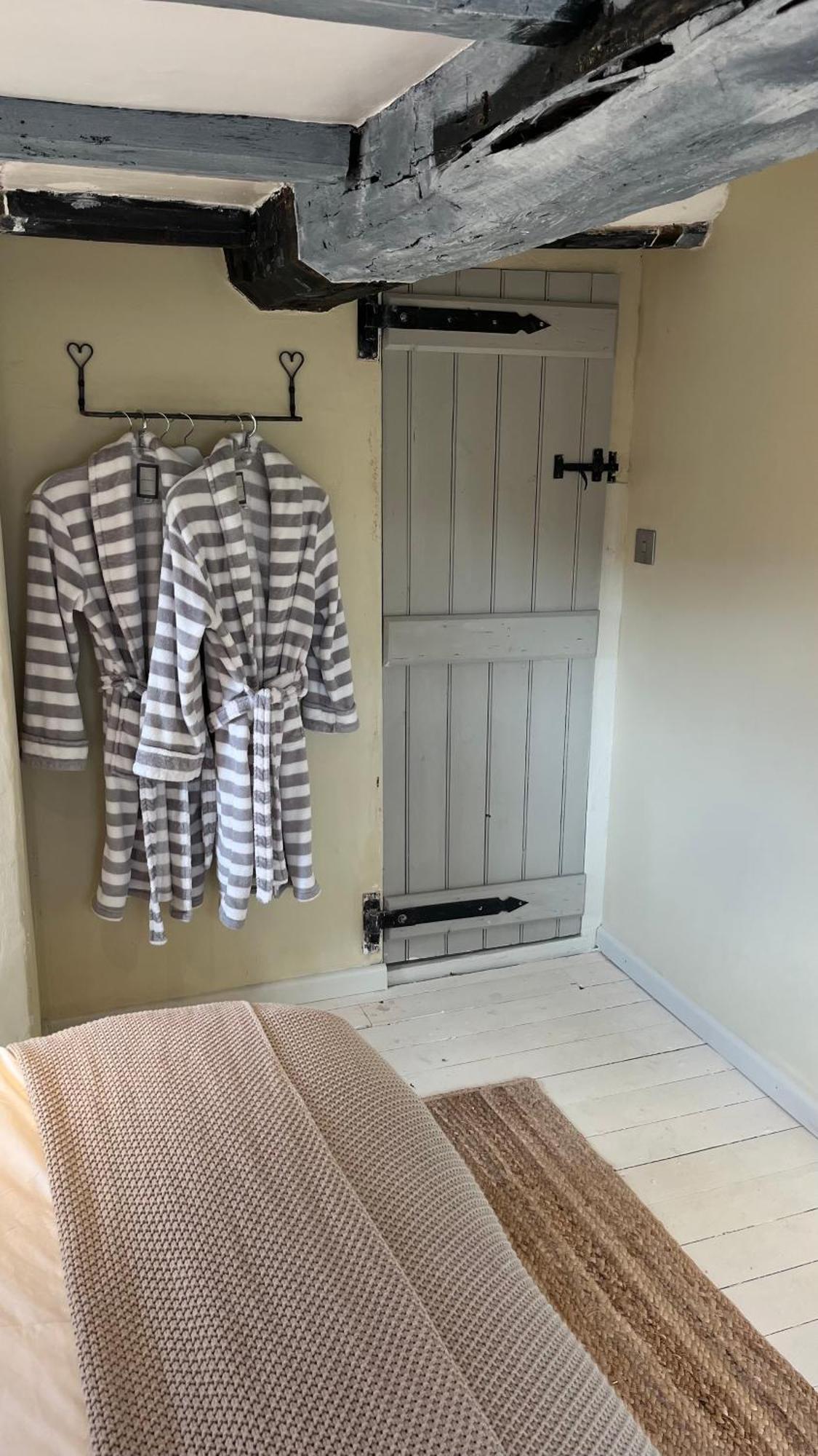 Loppington Spenford House 1640 Listed House Idilic Location Pub Walking Distance B&B 외부 사진