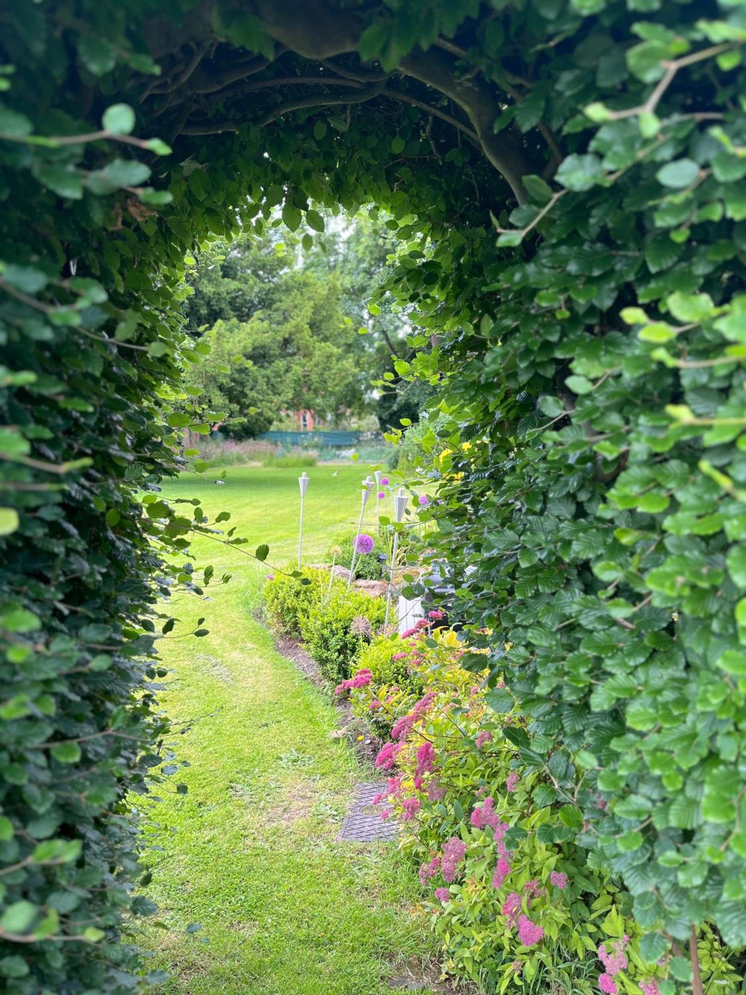 Loppington Spenford House 1640 Listed House Idilic Location Pub Walking Distance B&B 외부 사진